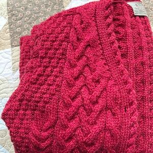 Red 100% new wool cardigan